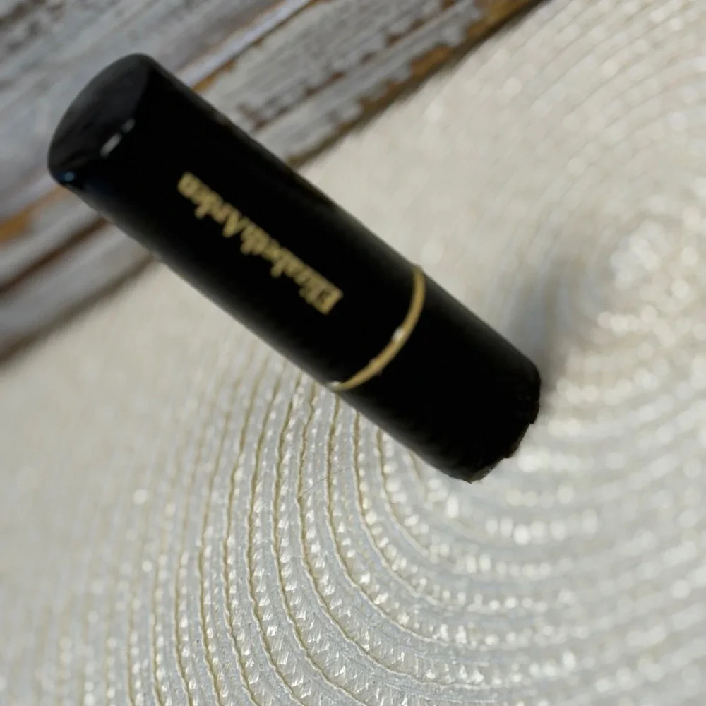 Elizabeth Arden Exceptional Lipstick Wild Winterberry 4g Black Gold Case Retired